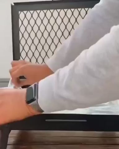 ASADOR PORTÁTIL PLEGABLE  CON  UTENSILIOS DE COCINA